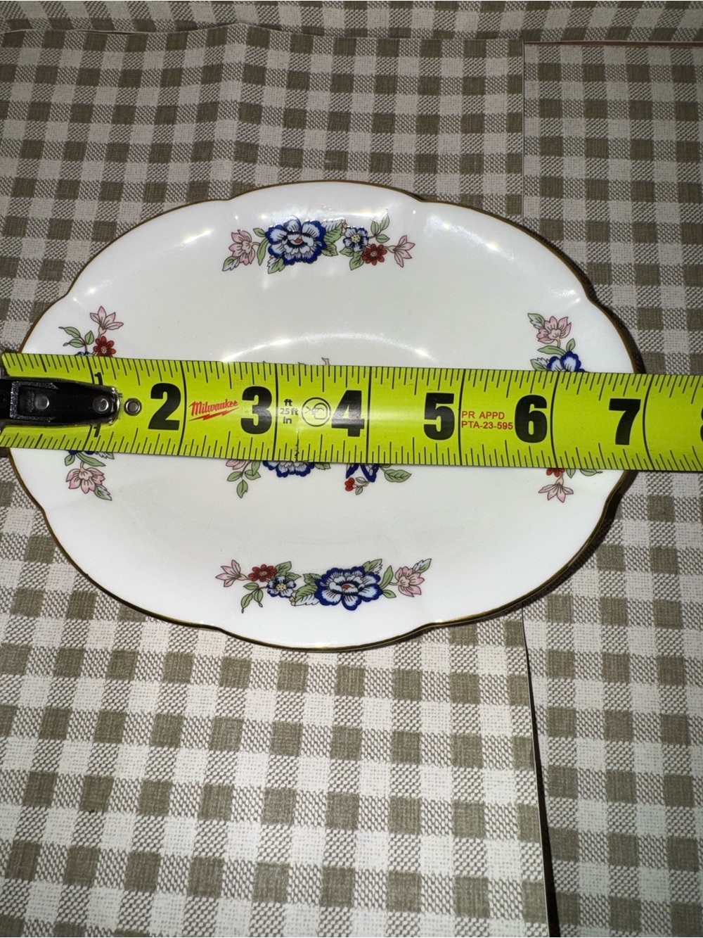 Royal Tara White Floral with butterfly small Serving dish with Gold Trim - Picture 4 of 5